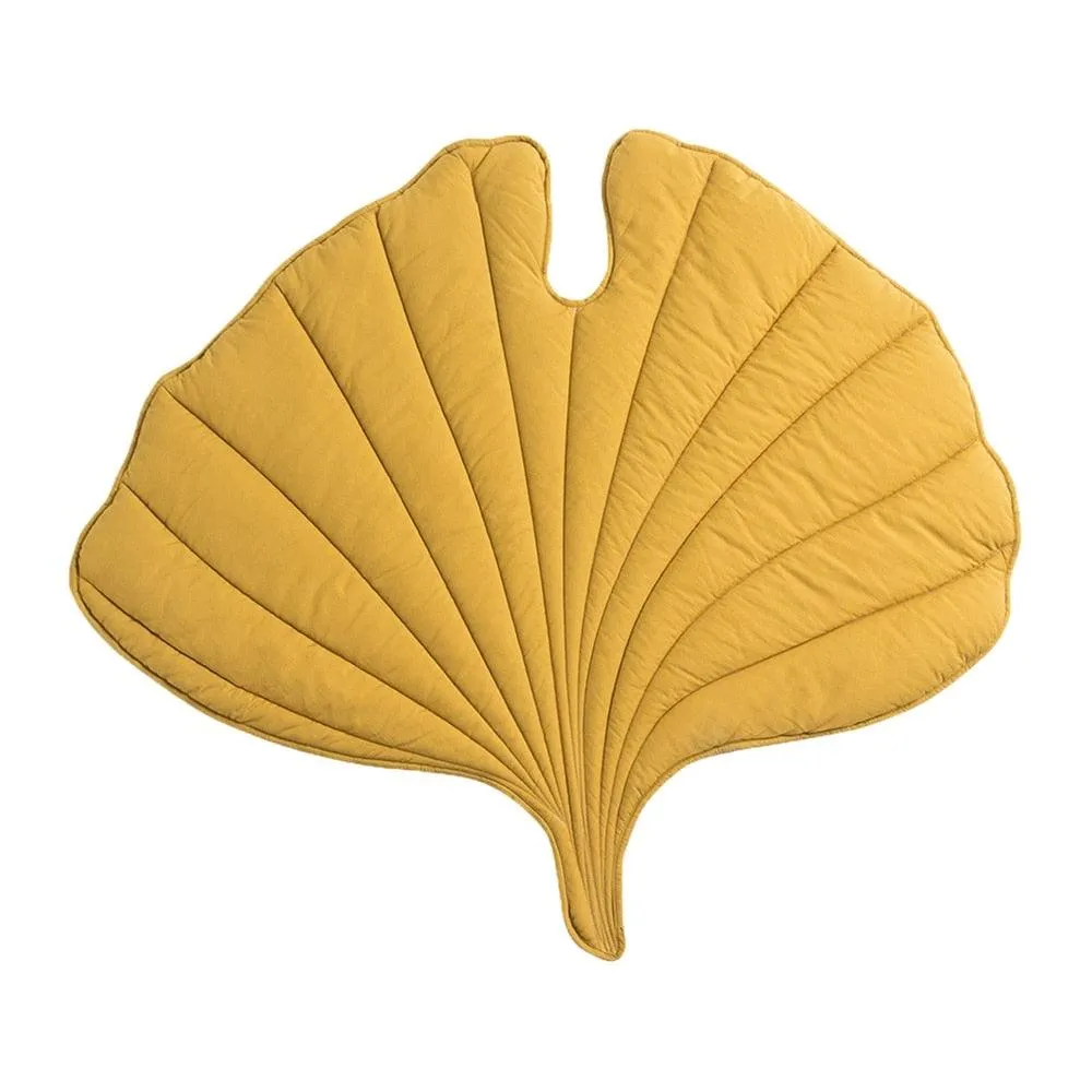 Leaf Shaped Dog Blanket