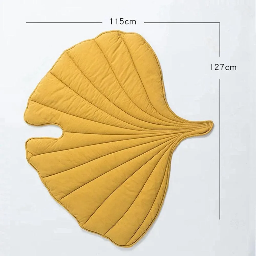Leaf Shaped Dog Blanket