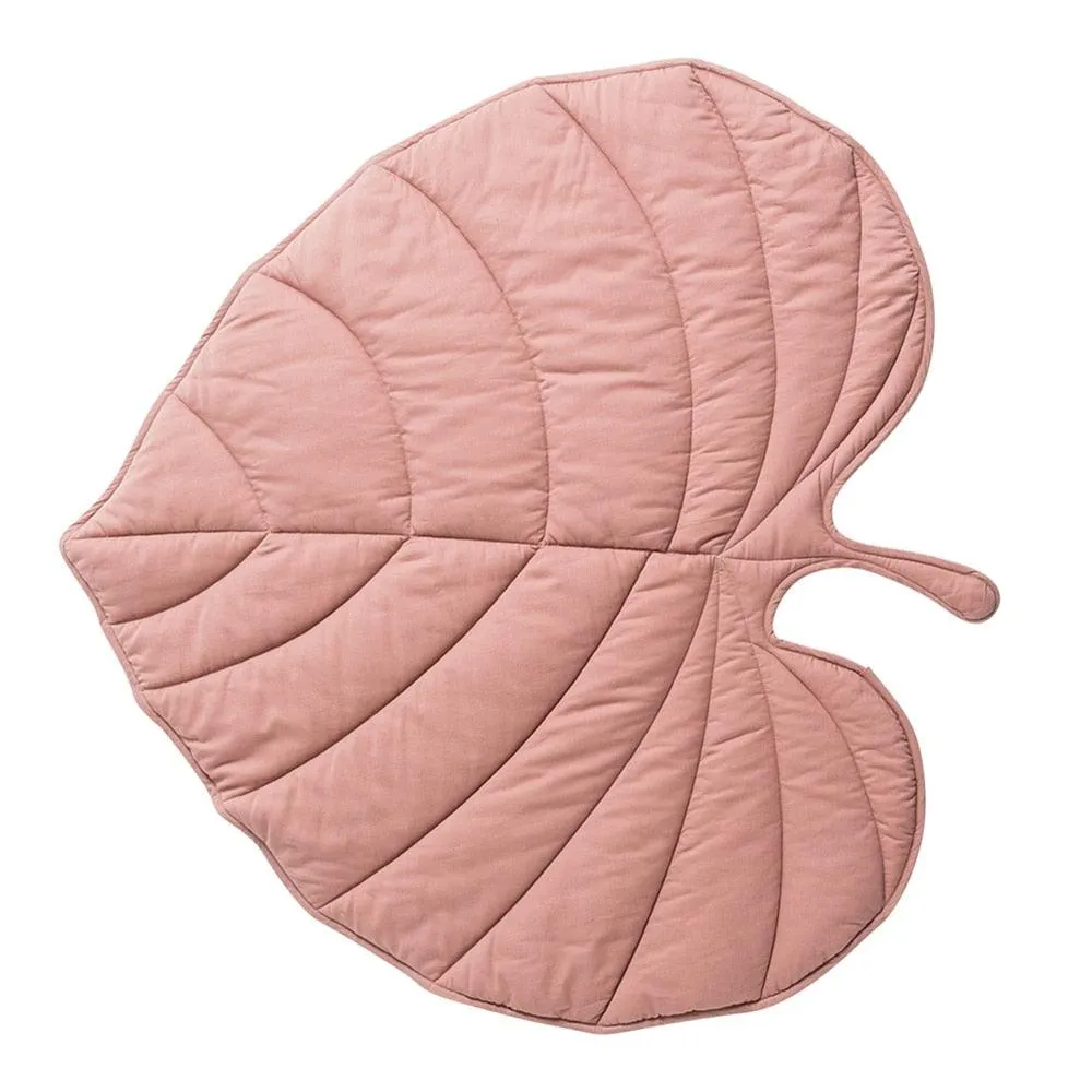 Leaf Shaped Dog Blanket