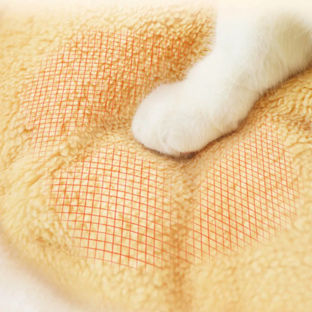 PAWS ASIA Suppliers Eco Portable Cute Plush Enclosed Round Pet Bed Cave Nest
