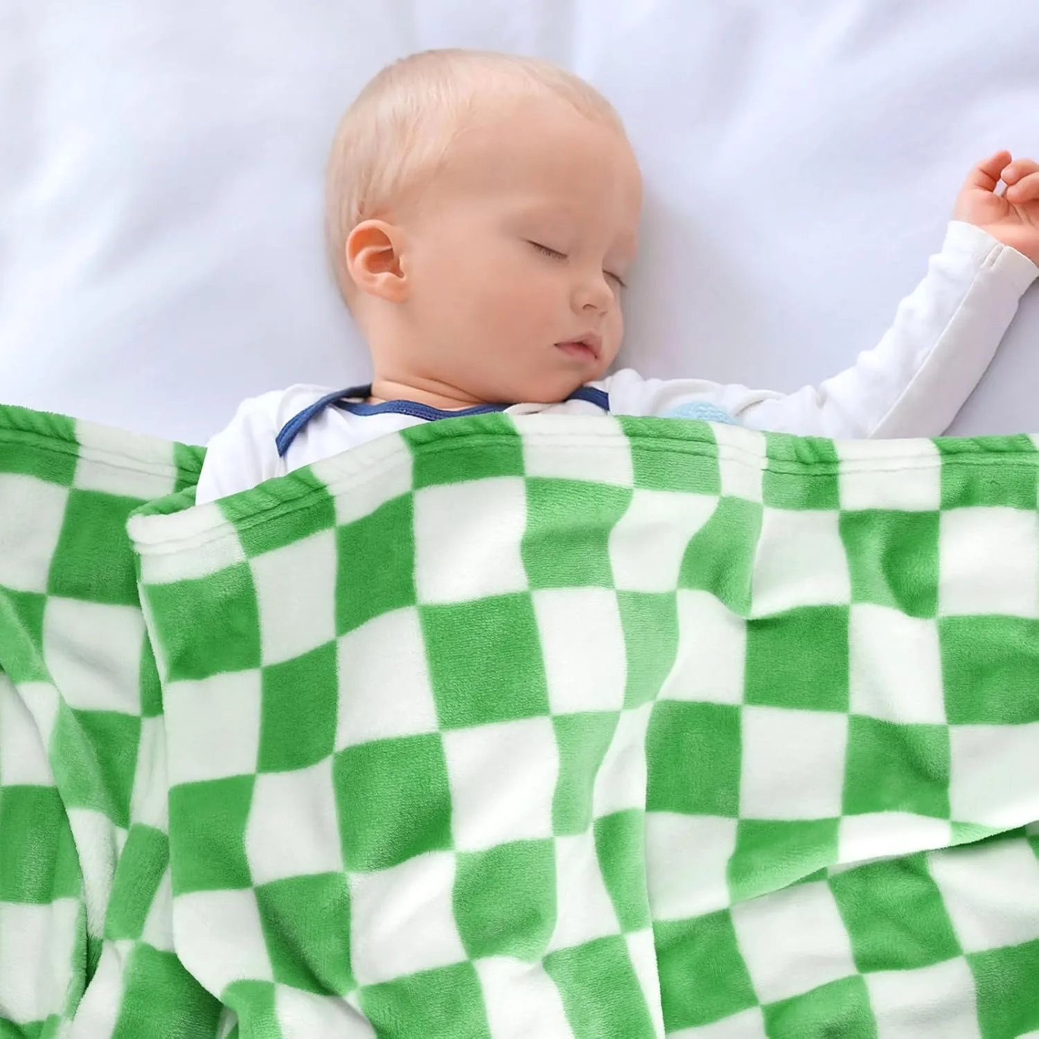 Plush Checkered Baby Blanket for Boys Girls Nursery, 30"*40" Warm Short Fleece Blanket Neutral for Infant Newborn, Small Fuzzy for Sleeping, Chenille or Stroller (Green&White)