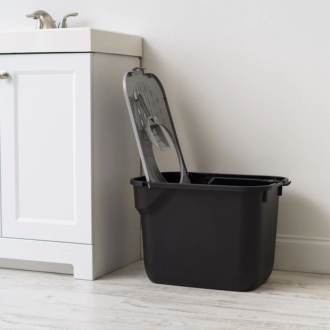 Top Entry Cat Litter Box with Scoop, Black